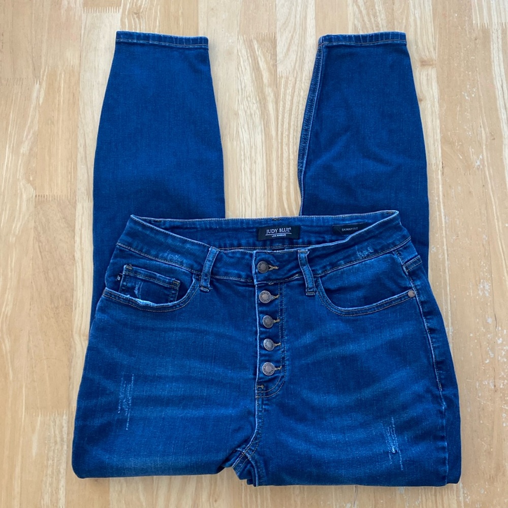 Judy Blue button fly skinny jeans